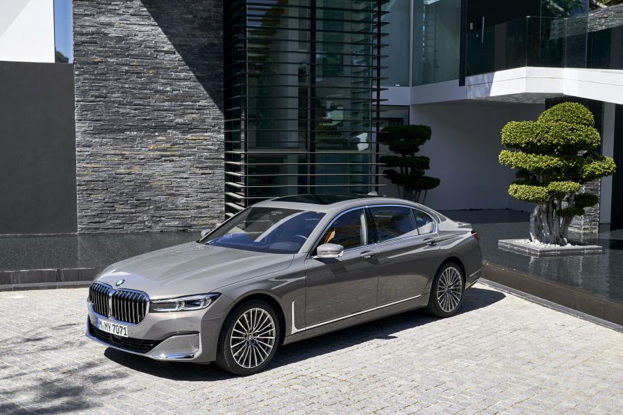  BMW 750Li xDrive (G12) 2019 года  (WW) (фото 104 из 164)